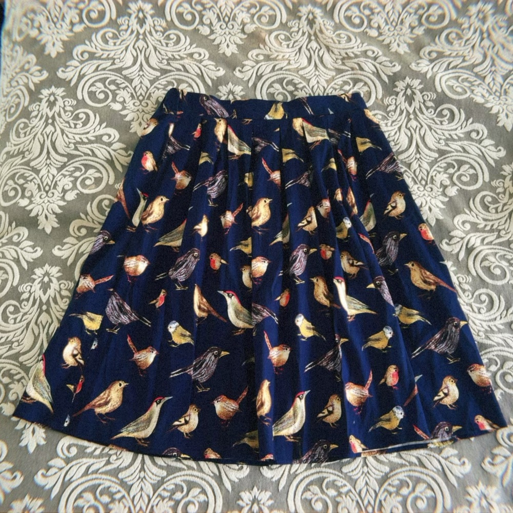 Bird Print Navy Skirt